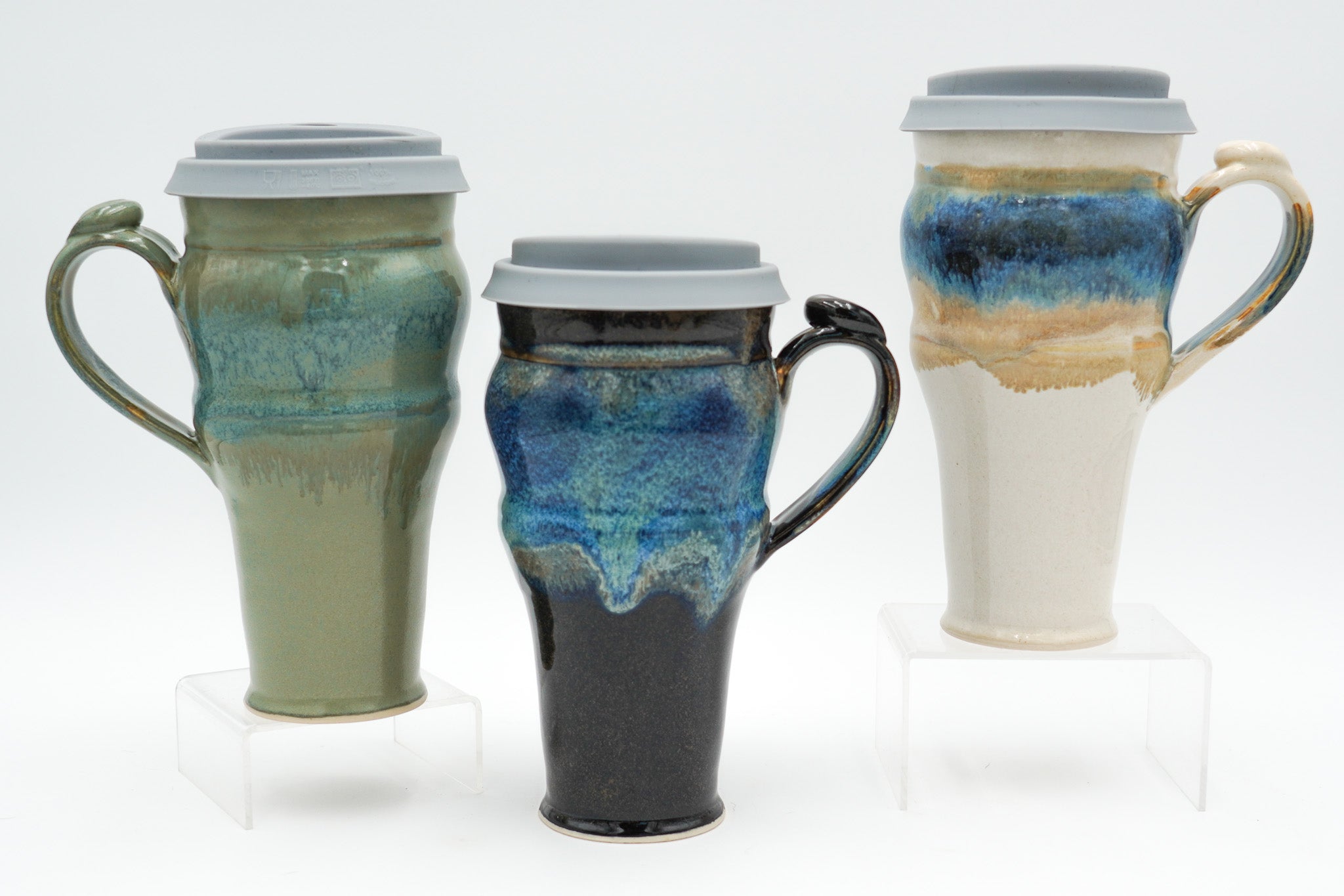 Handmade Pottery Travel Mug: 20 Ounce Ceramic Coffee Mug Lidded and Thumb Buttoned Handle